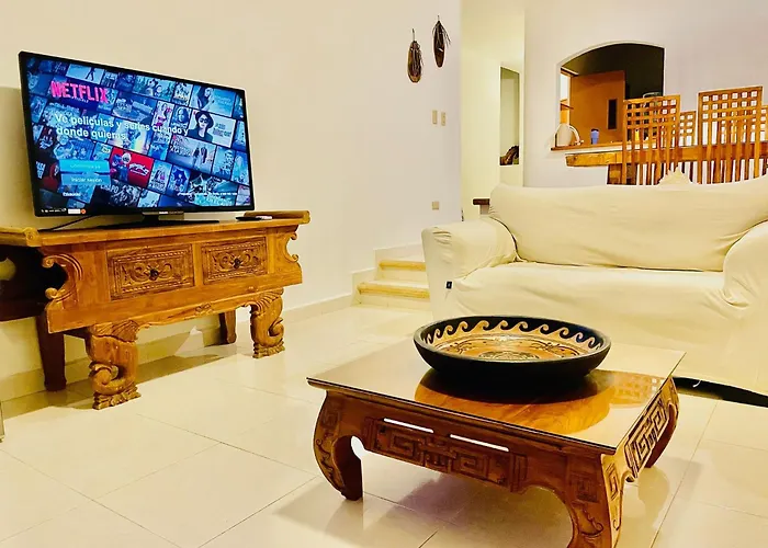 Superior Basic With Swimming Pool Air Conditioning And Parking